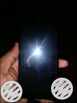 One plus 5T 64GB in excellent condition 8 months