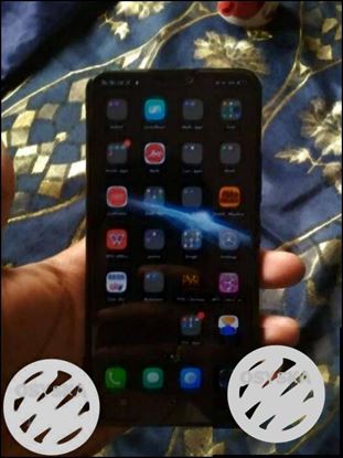 Vivo v9 64gb 4g ram 1month