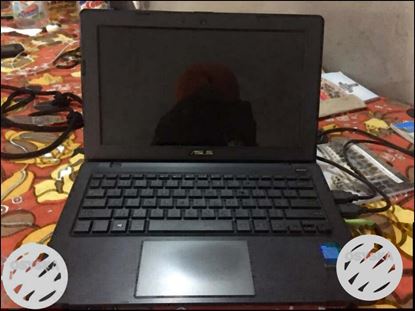 Laptop 500 gb hd 4gb ram duel core procser
