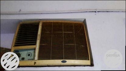 Beige Window-type Air Conditioner