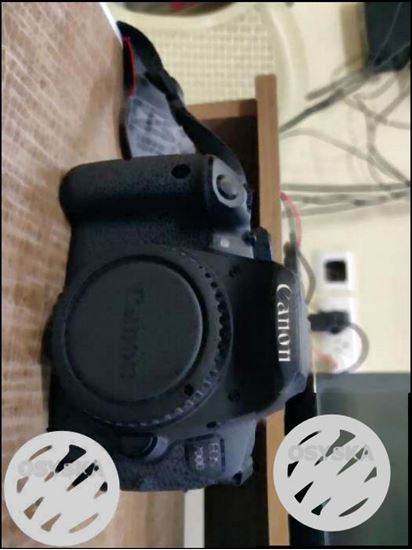 Canon EOS 700D Body with 32GB memory card