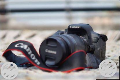 Canon 700d DSLR camera in very good condition in