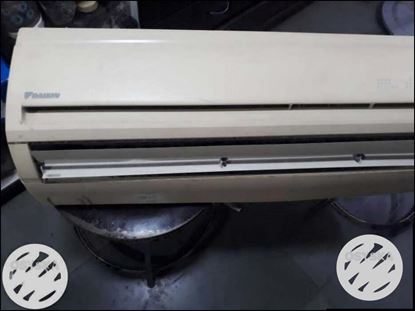 White Split-type AC Unit
