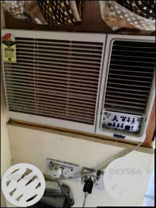 White Haier Window-type AC Unit