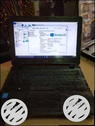 Acer Laptop for Light Use 2 GB Ram 320 GB