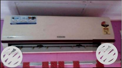 White Split Type Air Conditioner.Full copper