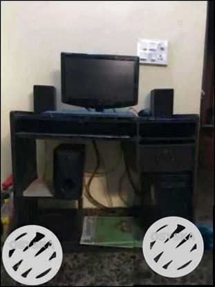 Aoc company led and compaq company keyboard and