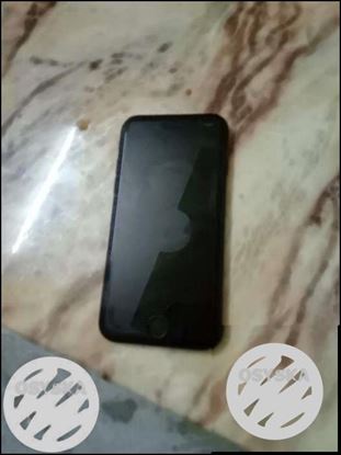 Iphone 7 32 gb in brand new condition n no