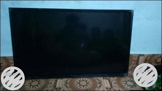 Black Samsung Flat Screen TV