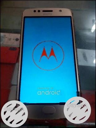 Moto g5s brand new condition 3 month old with all