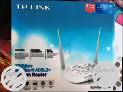 TP Link router. 2 year old. Used only for 10