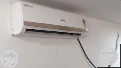 Good Condition Split AC (Voltas 2 ton)