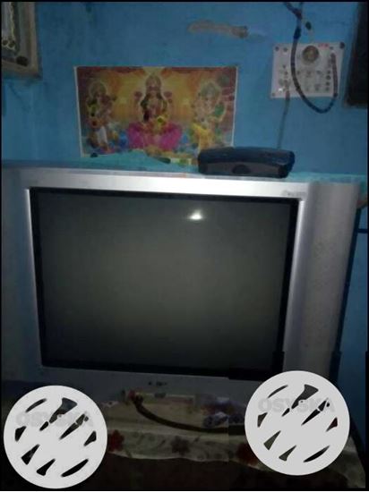 Gray CRT Television With Remote